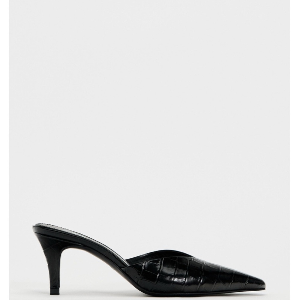 Zara Black Croc-Embossed heels
